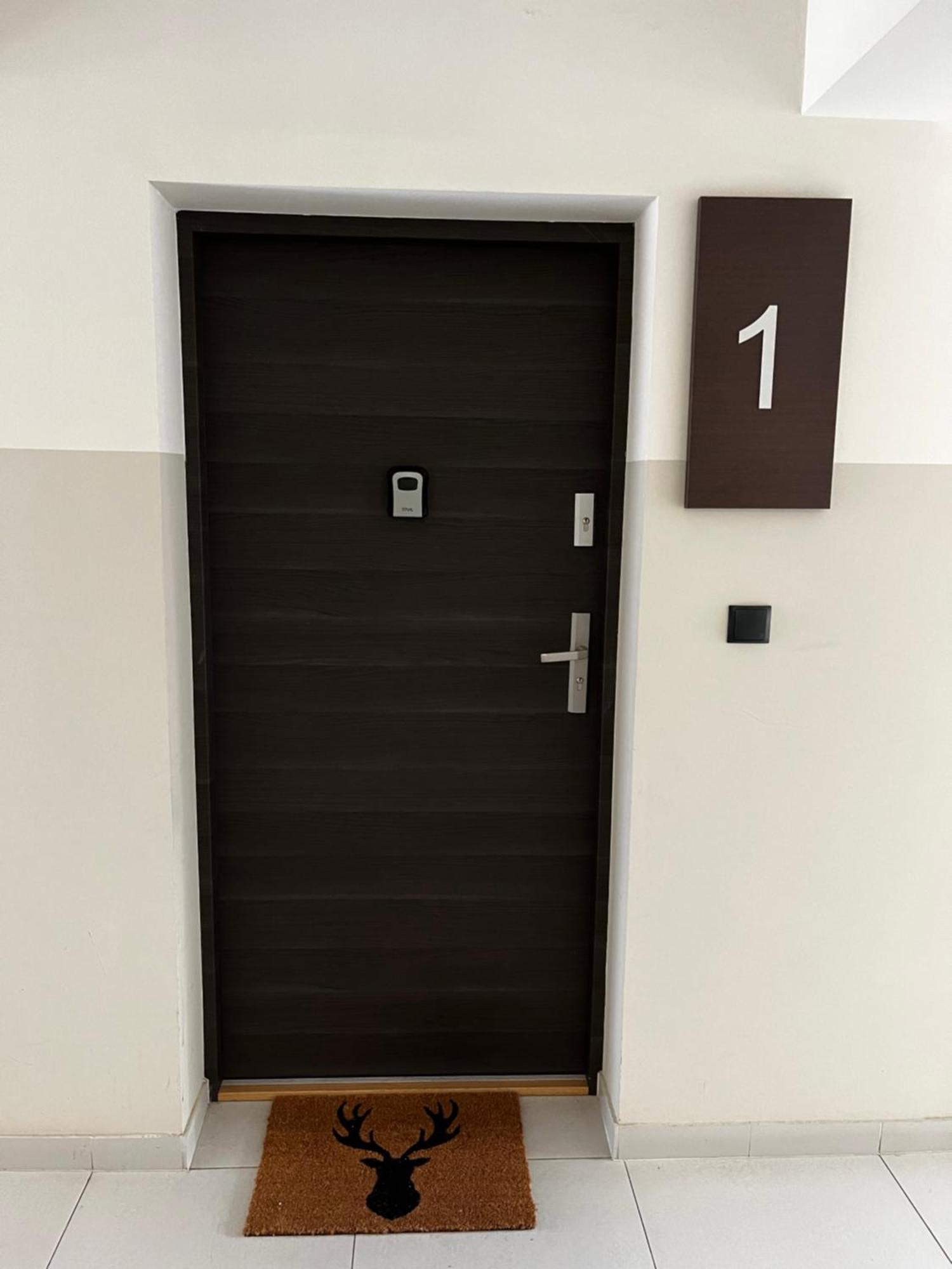 Zlotow-Ka Appartement Buitenkant foto